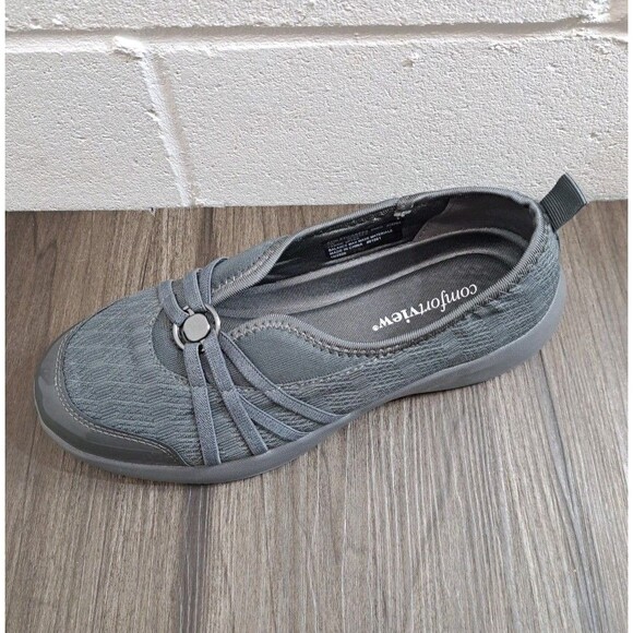 Comfortview Wide Width Athletic Shoes Women's Gray Slip On Flats Size 7 Wide - Picture 1 of 7